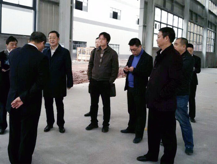 自貢市委常委調(diào)研我公司新廠區(qū)建設情況